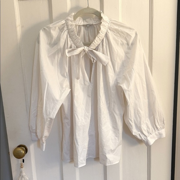 Rails Tops - Rails White Ruffled Blouse